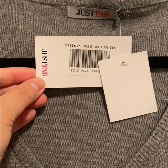 JustFab NWT Grey Sweater - Picture 3 of 6